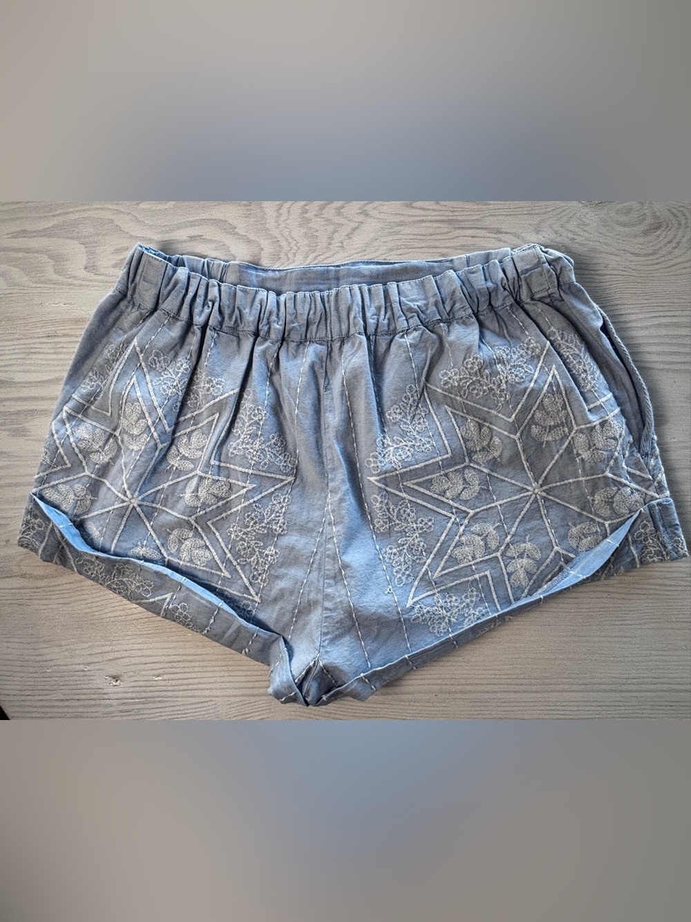 Free People Westover Embroidered Shorts Size Medium - Picture 4 of 7